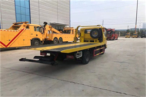 皂君庙非事故拖车