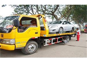 皂君庙附近24小时汽车拖车服务热线